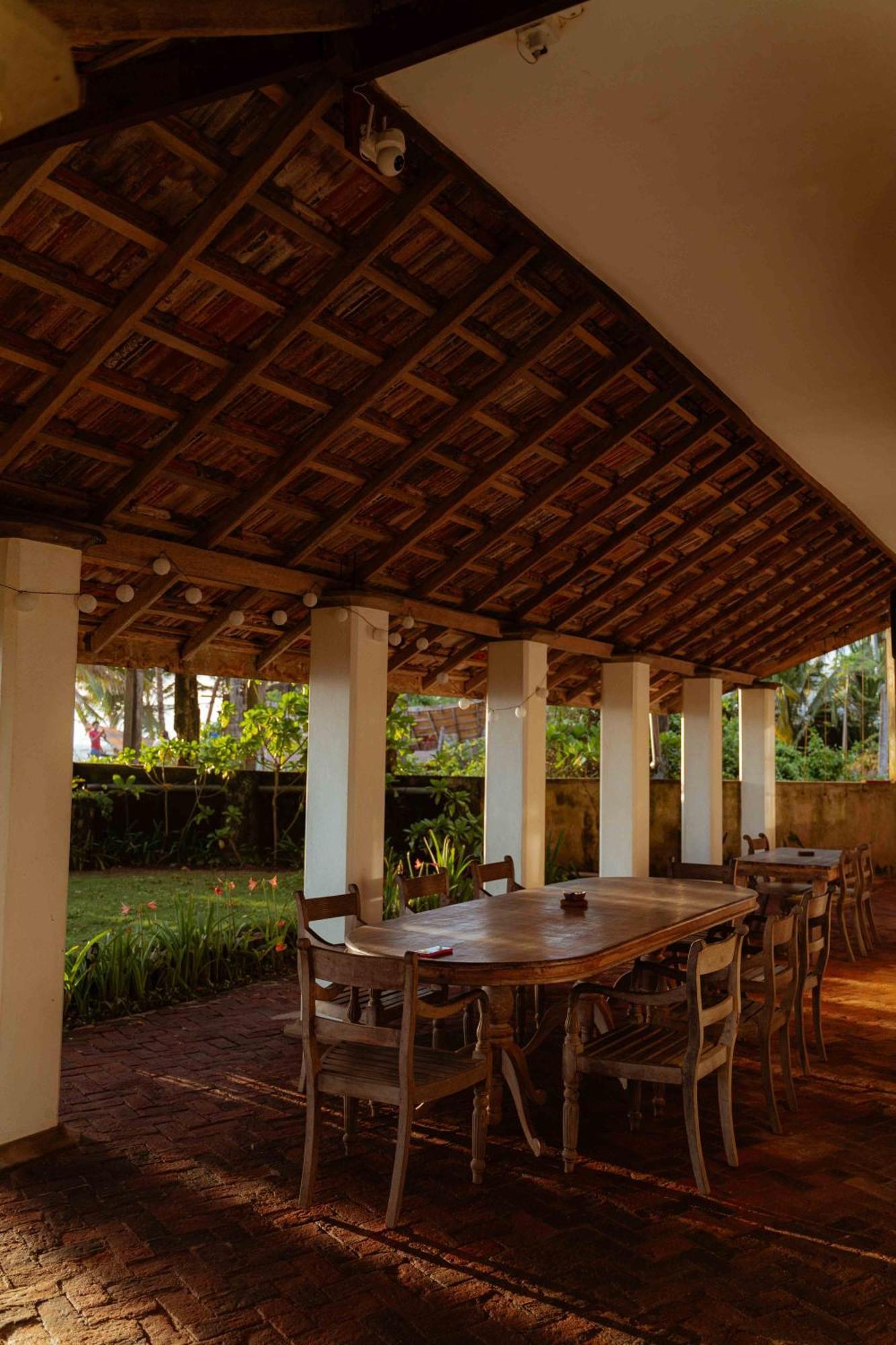 Amuura Beach Villa Берувала Экстерьер фото