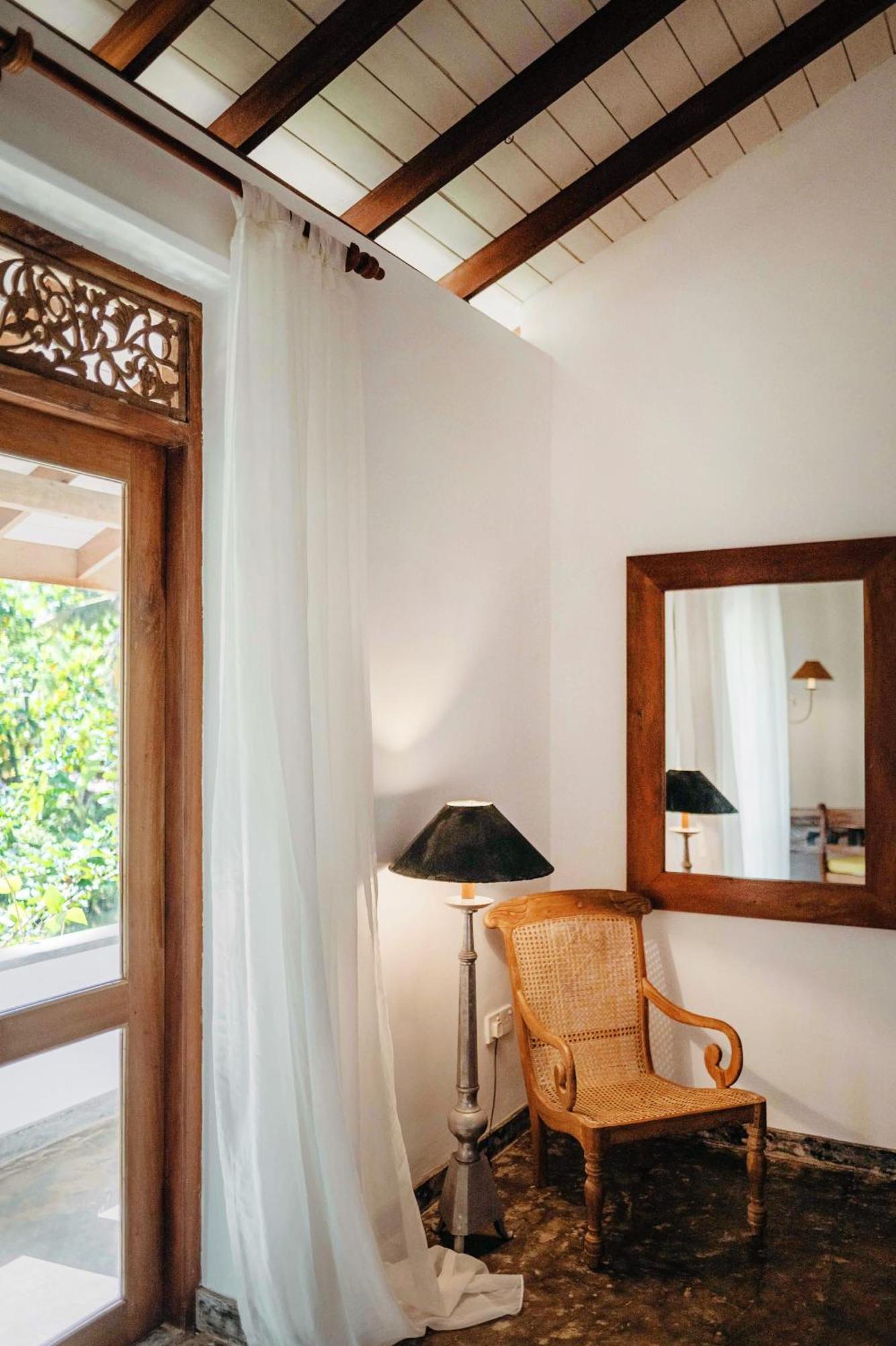 Amuura Beach Villa Берувала Экстерьер фото